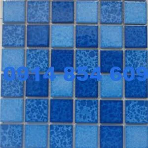 gach mosaic hồ bơi