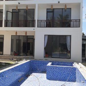 sửa chữa hồ bơi