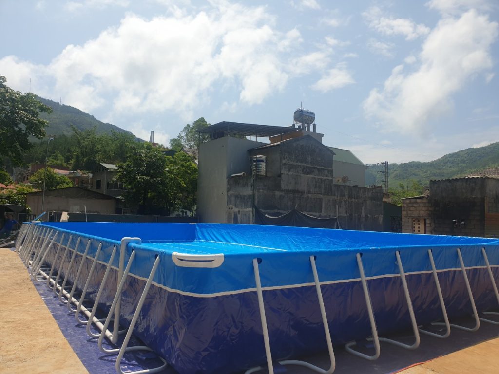 Bể bơi khung kim loại