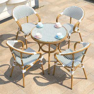 Bàn ghế nhựa giả mây MT2A223