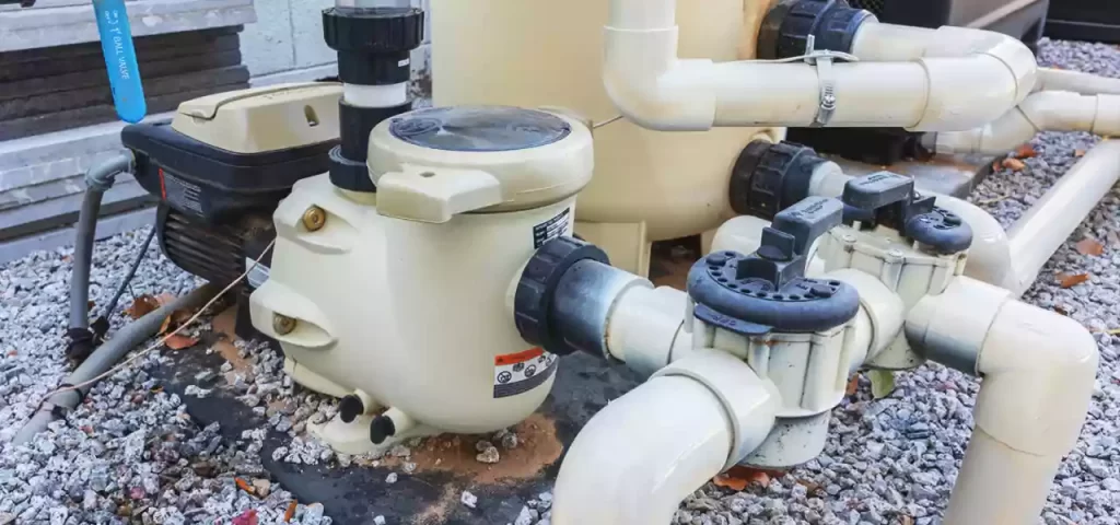 Máy bơm bể bơi nên chạy trong thời gian bao lâu ?