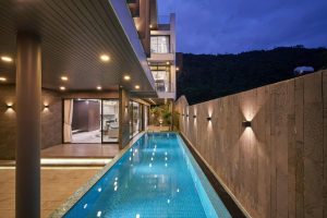 Bể bơi bốn mùa khác gì với bể bơi thông thường?