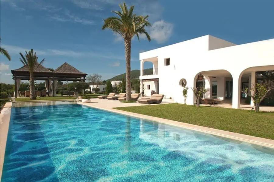 tranh khảm hồ bơi